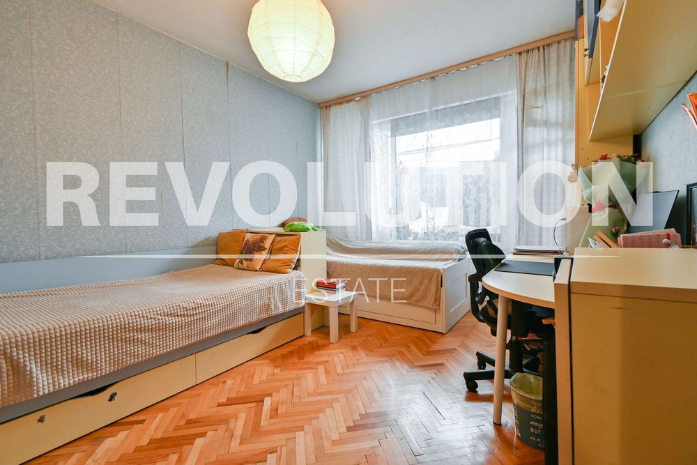 Продава се Двустаен апартамент в София, Хаджи Димитър - 70 кв.м за 1275 €/кв.м - Снимка #4