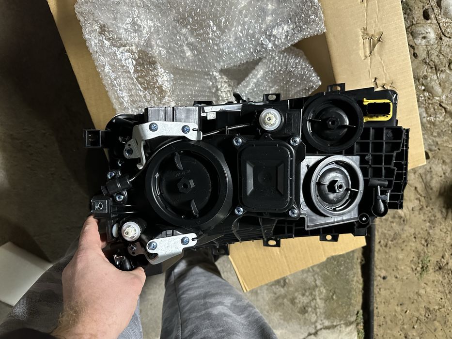 Фара Scania 6series(серия) R,S,P,G