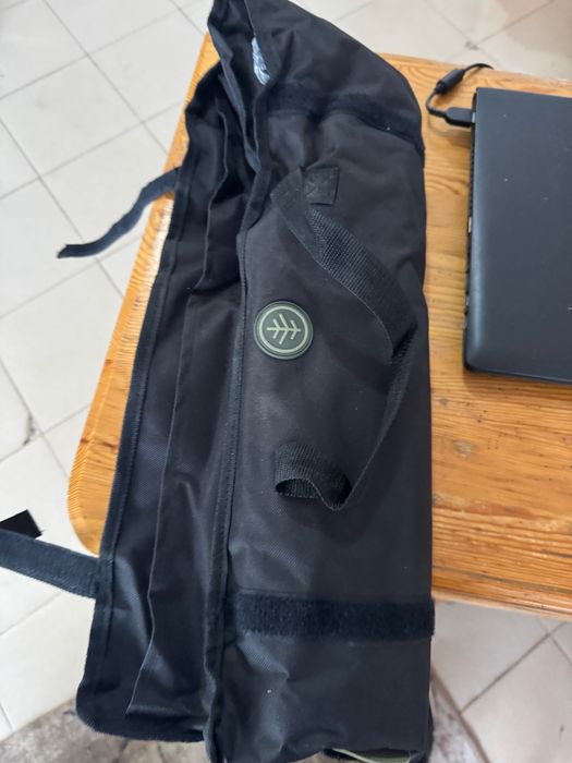 Въдици,стойка,аларми и калъф