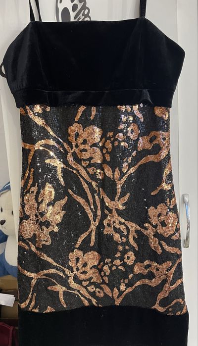 Продам женскую одежду