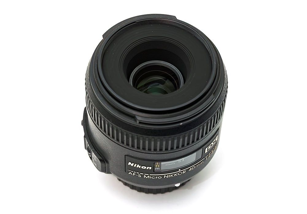 Obiectiv Micro NIKKOR 40mm f/2.8G AF-S DX Macro 1:1