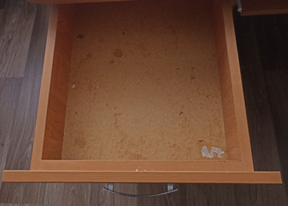 Стол компьютерный