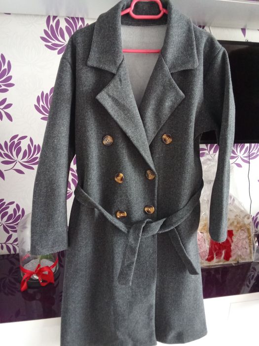 Palton damă nou.