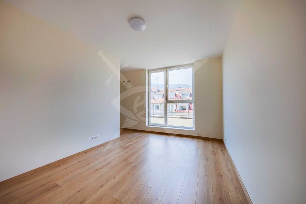 Тристаен апартамент в кв. Манастирски ливади № 90695