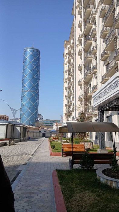 СРОЧНО ВЫКУП Piramit 3/30/48 100м2 коробка: вид на Ташкент сити