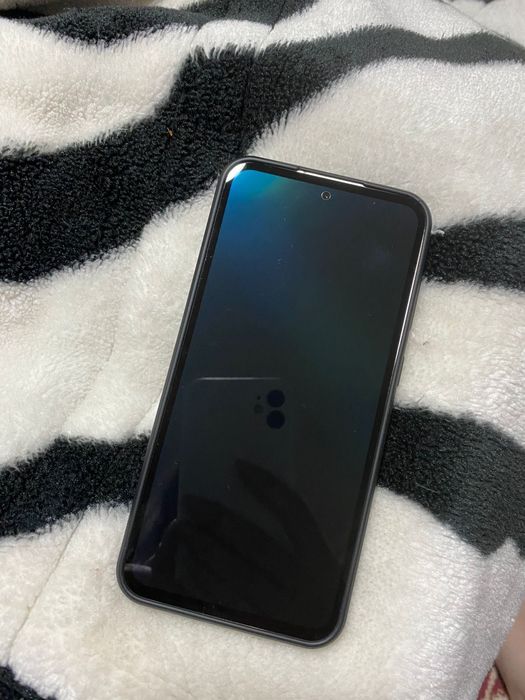 Продам Samsung Galaxy S23FE в идеальном состоянии
