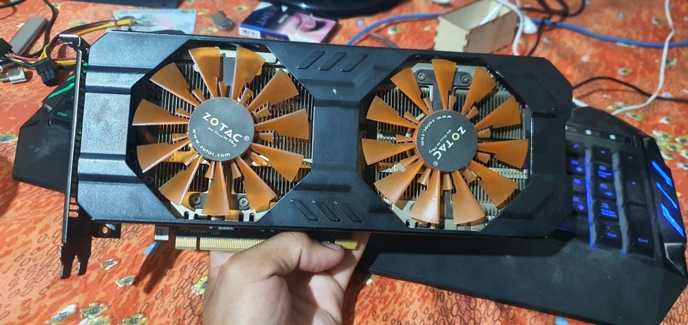 Продаётся видеокарта