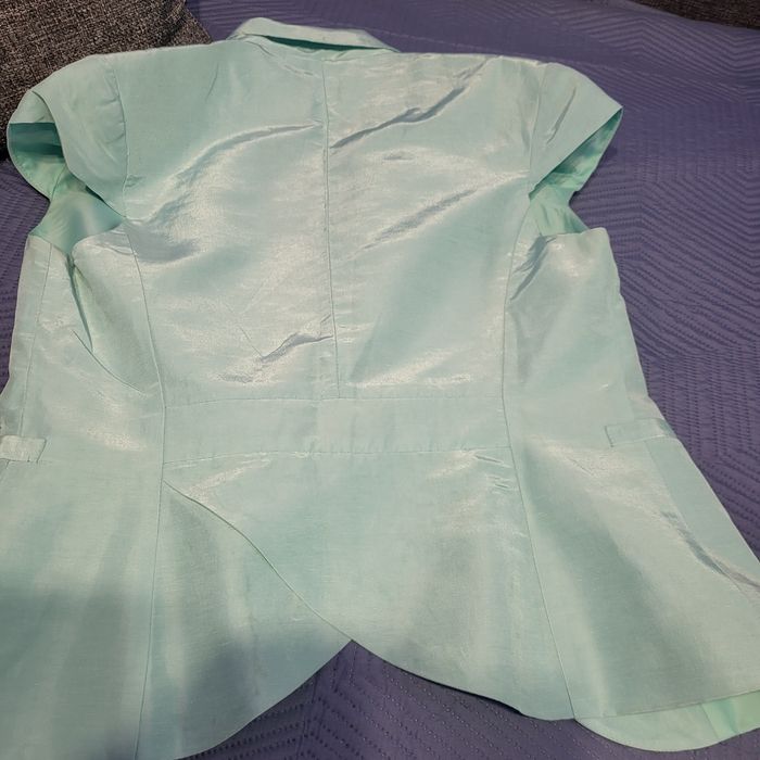 Сако от лен със вискоза "Batiballeno"  в нежен тюркоазено зелен цвят.