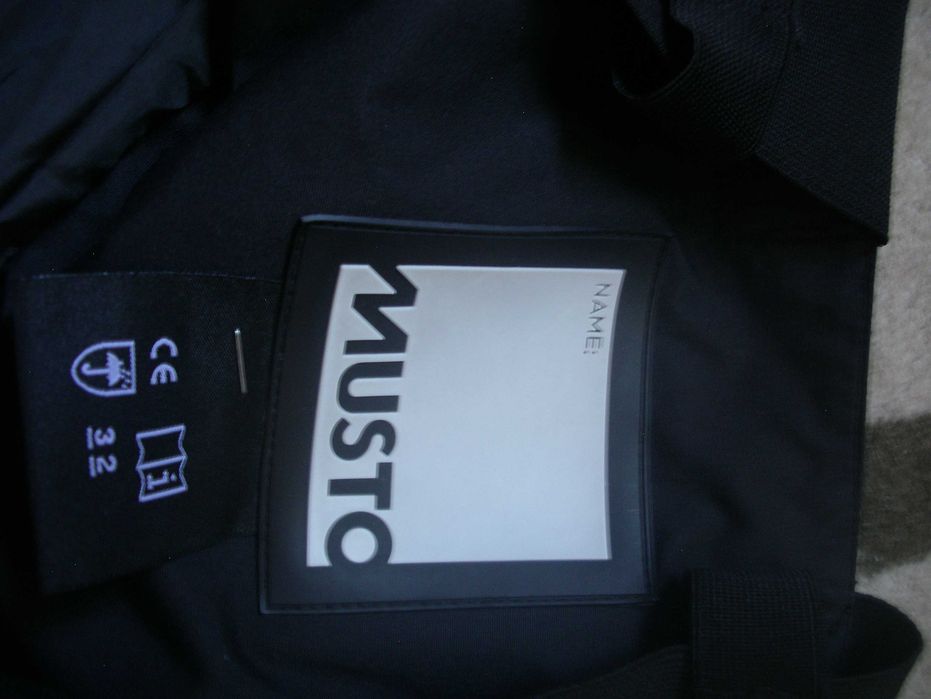 MUSTO панталон за водни  спортове