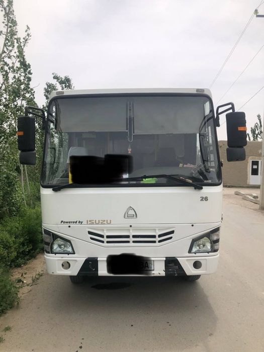 Автобус исузу 2017