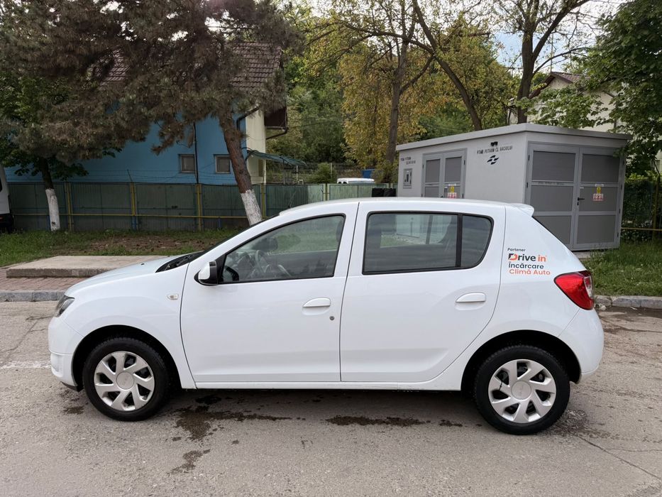 DACIA Sandero 2015 — imagine 4
