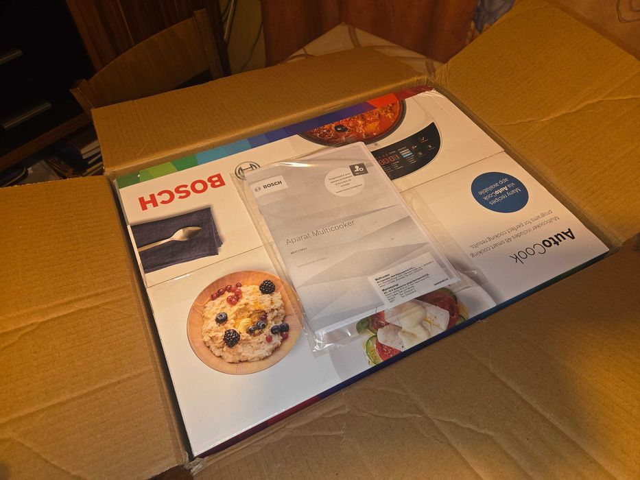 Неразопакован Мултикукър Bosch AutoCook MUC11W12