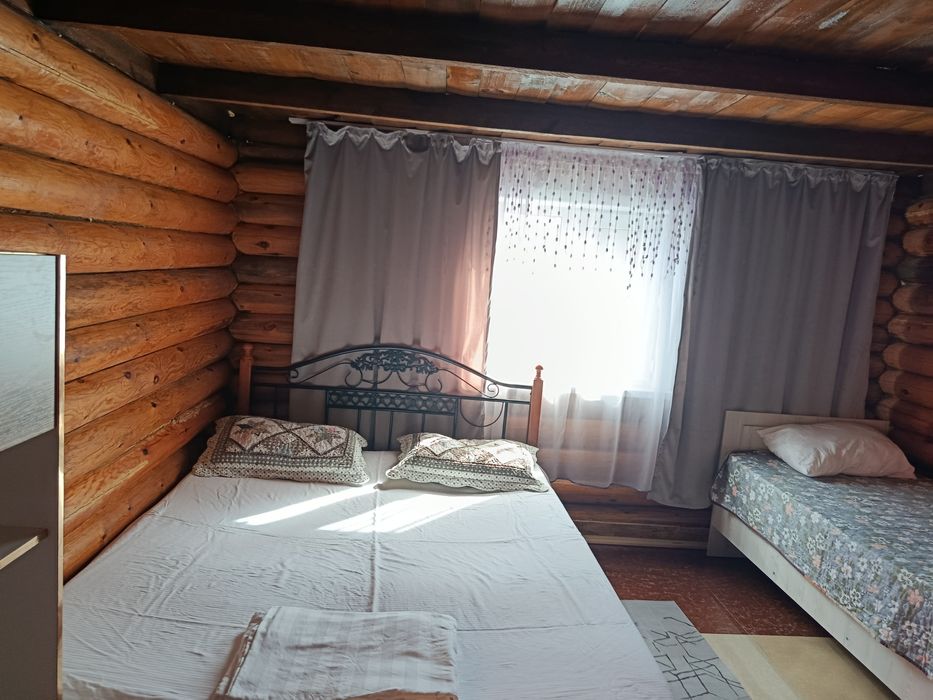 Сдам домики срубы.