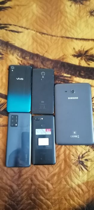 Смартфоны на запчасти