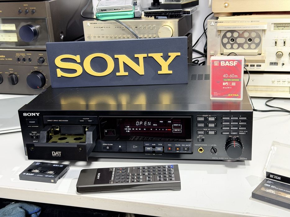 DAT de fidelitate SONY DTC-300ES+telecomandă,stare excelentă, Japan!