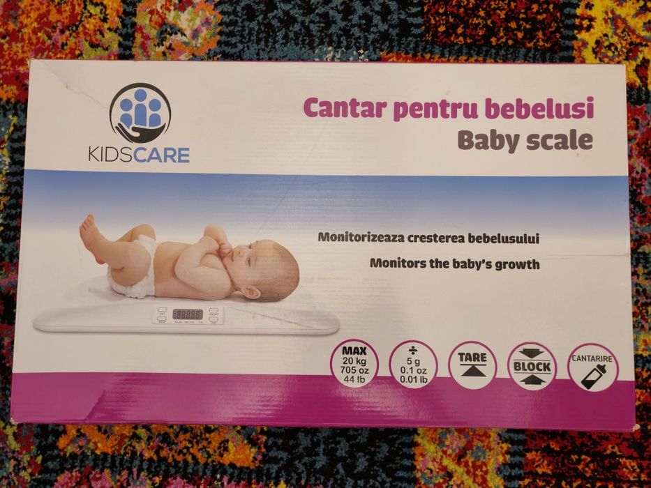 Cântar electronic pentru bebeluși KidsCare, ideal pentru monitorizarea creșterii celor mici.