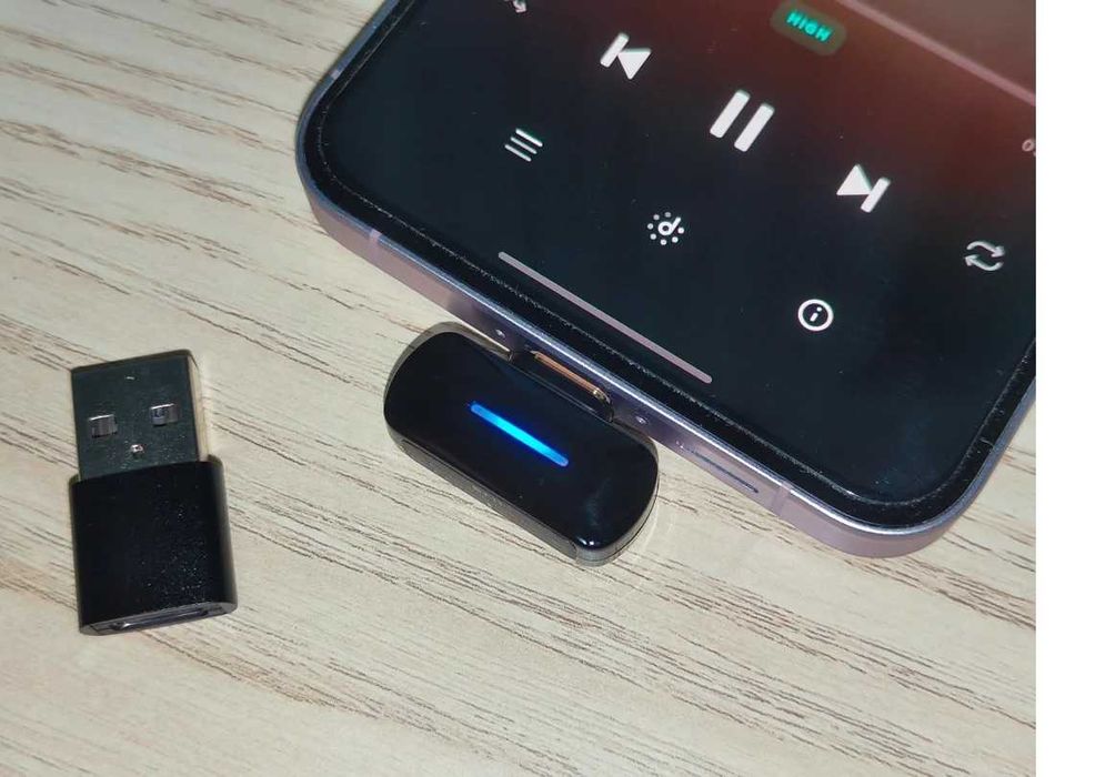 Bluetooth-передатчик FiiO BT11