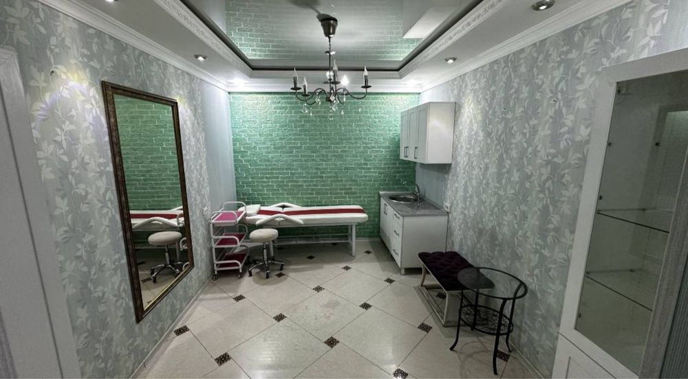 метро Космонавтов|ЦУМ|270м²|Офис|Авиакасса|Клиника|Салон|Office|Rent