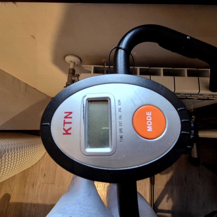 Велоергометър работещ.