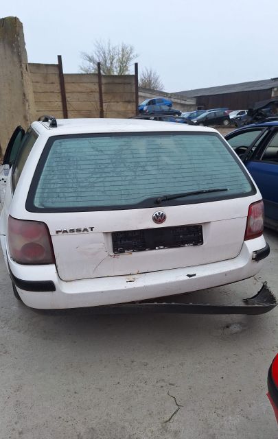 Aripa fata stanga Volkswagen VW Passat B5.5 (facelift)