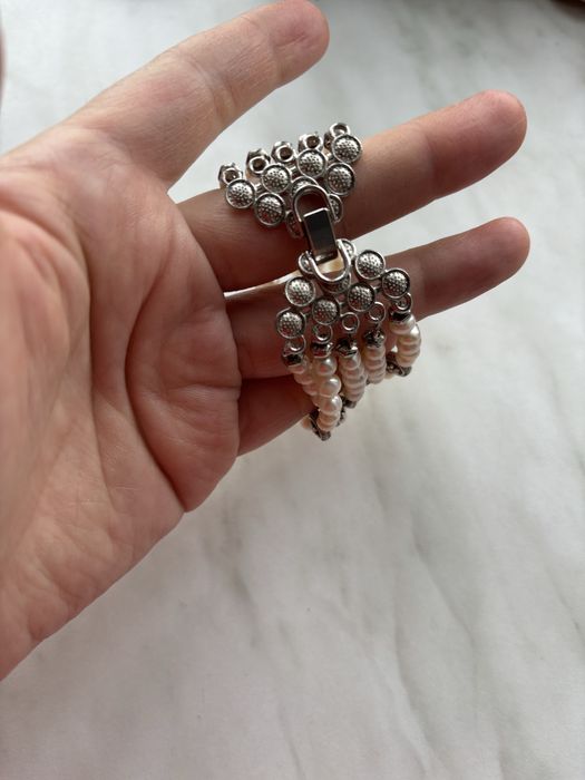 Қолға арналған әшекей/білезік