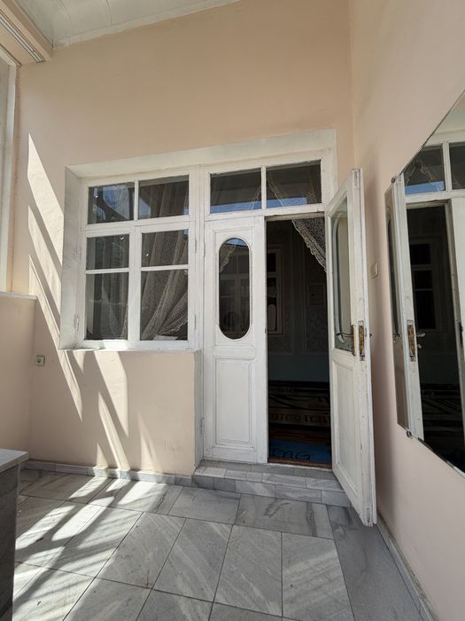 отдам бесплатно даром доски  рамы двери в идеальном состоянии