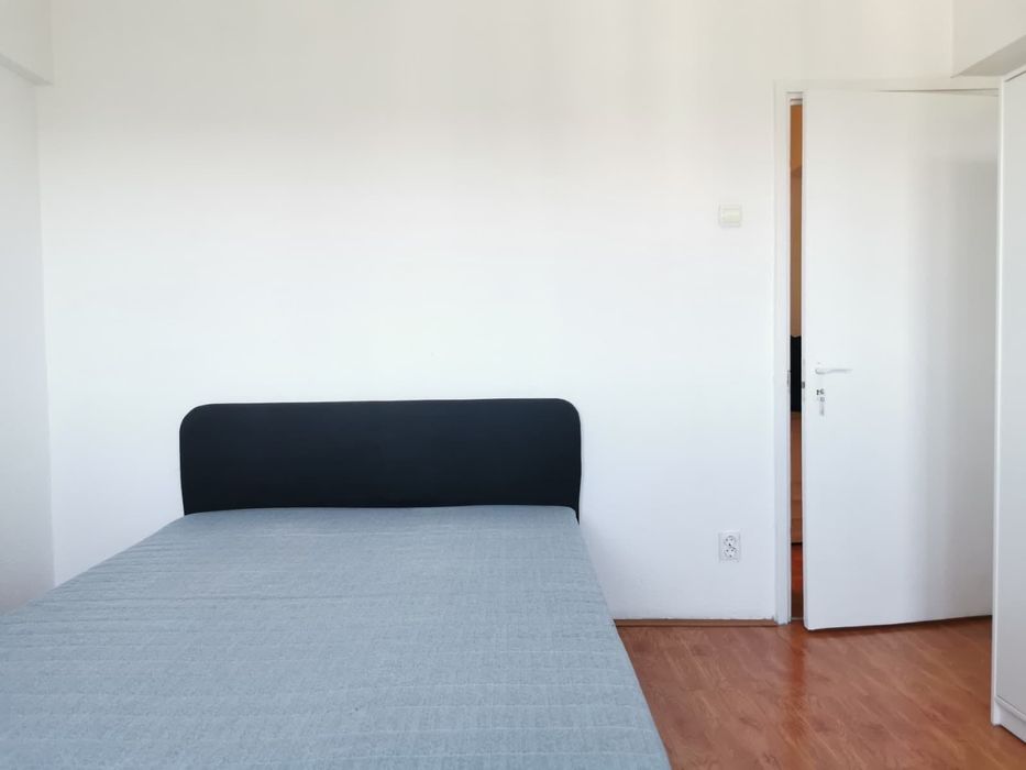 ÎNCHIRIEZ apartament 2 camere