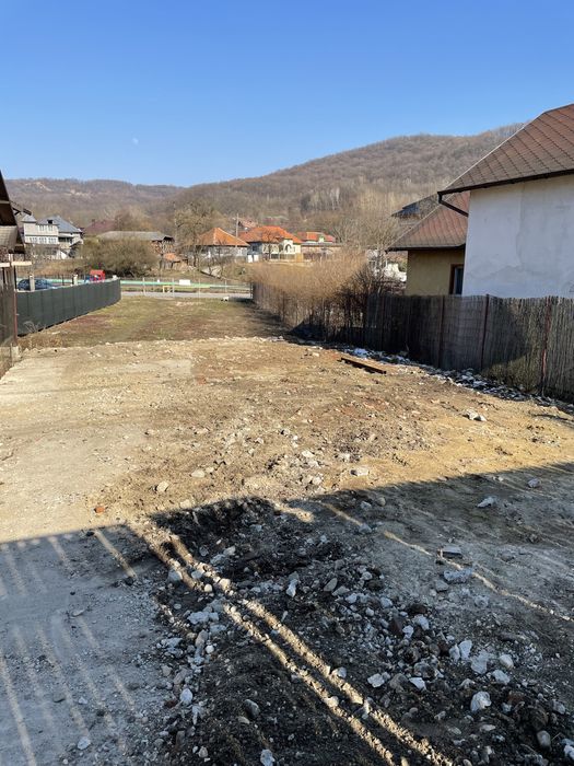 Teren intravilan de inchiriat/vanzare langa salina Ocnele Mari