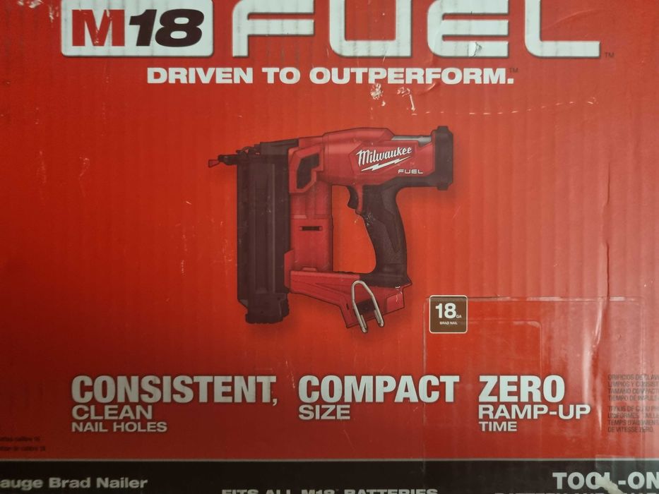 Milwaukee 2746-20 pistol de cuie FN18GS cu acumulator M18