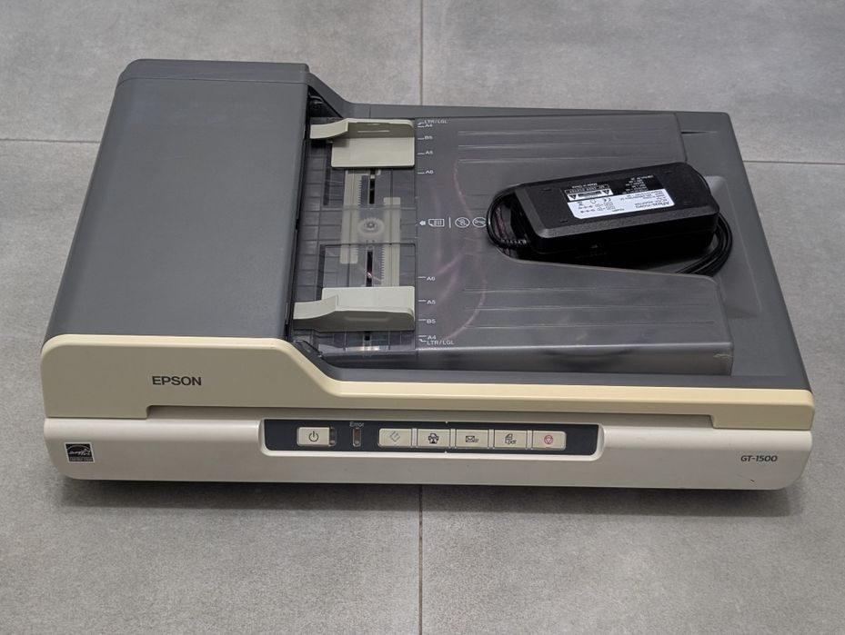 сканнер Epson GT-1500