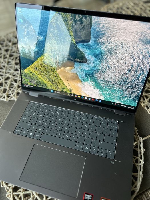 Laptop HP OmniBook X Flip 16 Amd Ryzen AI 7 Full Touchscreen
