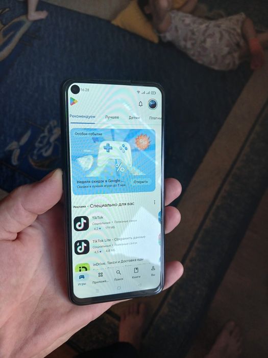 Срочно продам смартфон Oppo A72