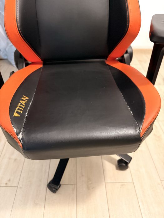 Scaun SecretLab Titan XL portocaliu