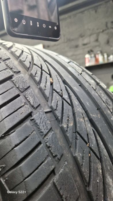 В продаже резина 255 55 R19