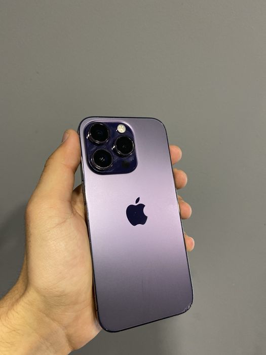 Срочно продаю Айфон 14 про