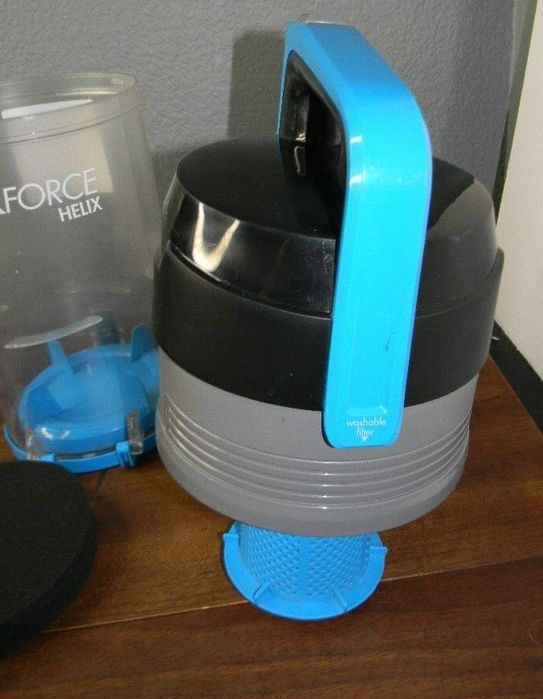 Пылесос Bissell 2111E Powerforce Helix Exclusive