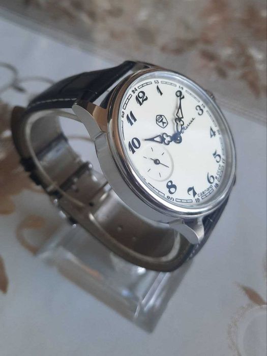 Наручные часы-Молния