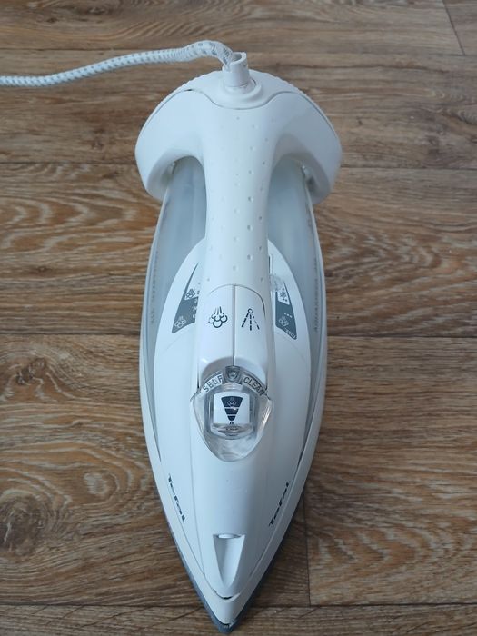 Утюг в хорошем состоянии