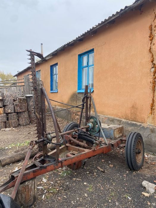 Продам трактор т25