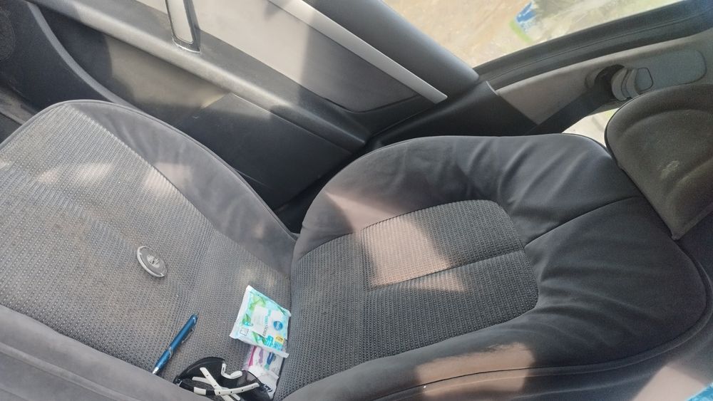 На части. Peugeot 407 2.0 HDi Седан ,136 к.с./2007 година