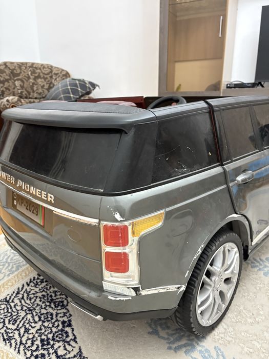 Range Rover маашинка