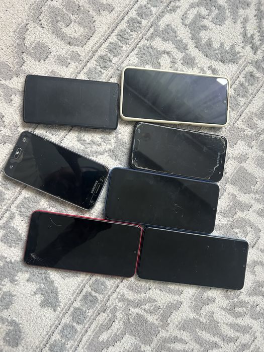 Продам телефоны б/у
