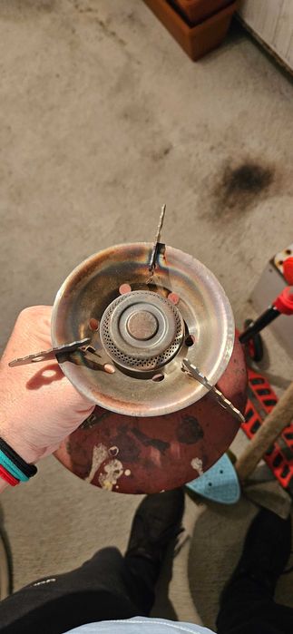 Продавам туристически газов котлон