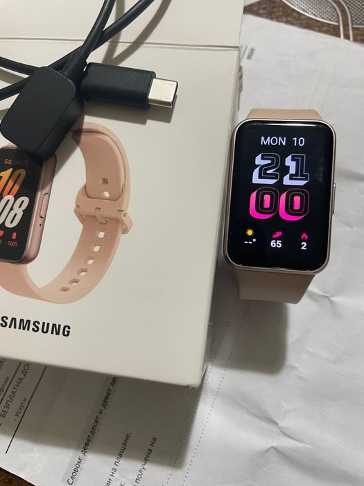 Фитнес гривна Samsung GalaxyFit 3