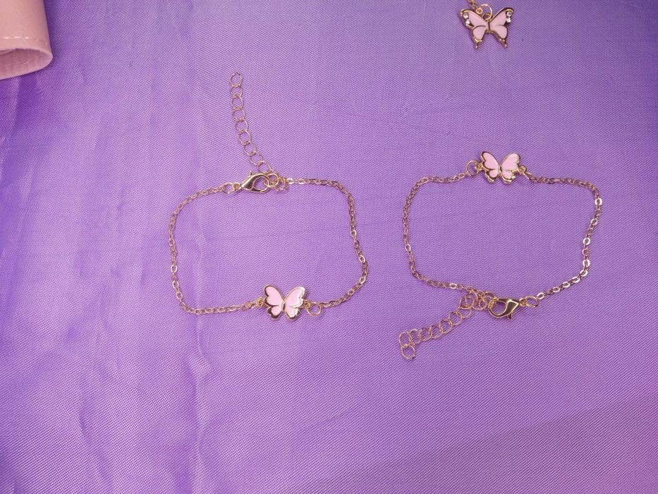 Дамско портмоне с комплект бижута