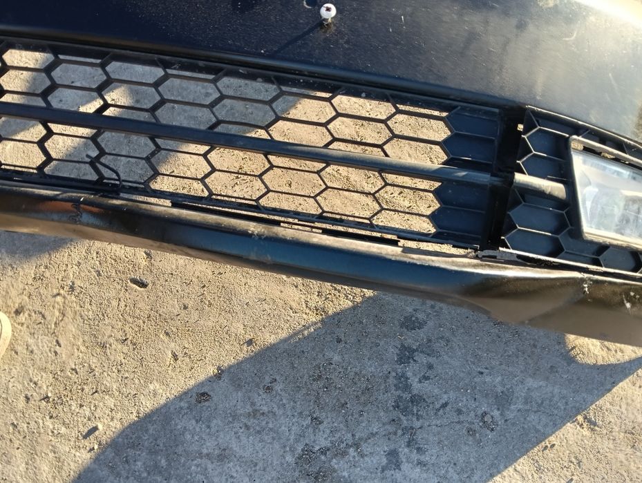 Bara fata completa Skoda Rapid Defect