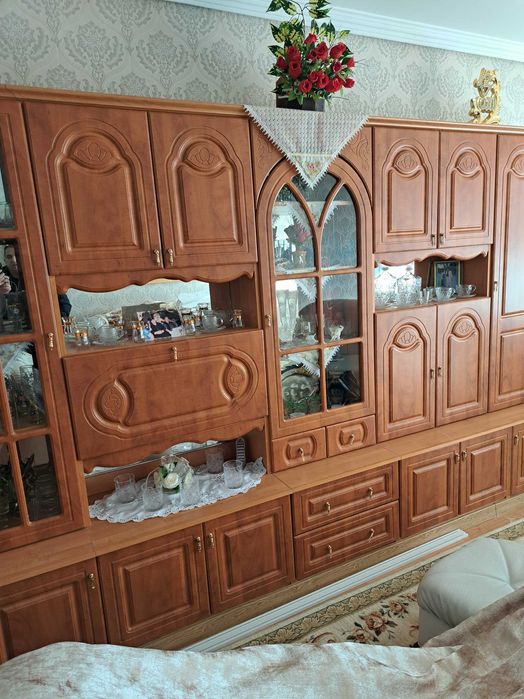 МЕБЕЛИ ХОЛОВА от гарнитура и Екокожа