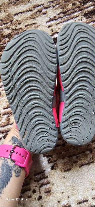 Обувки  Nike за лятото, за госпожици