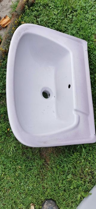 Порцеланов комплект мивка с ботуш