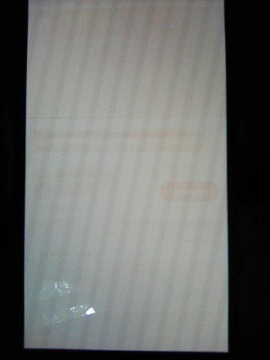 Samsung Galaxy A3 2017 + 64GB карта памет